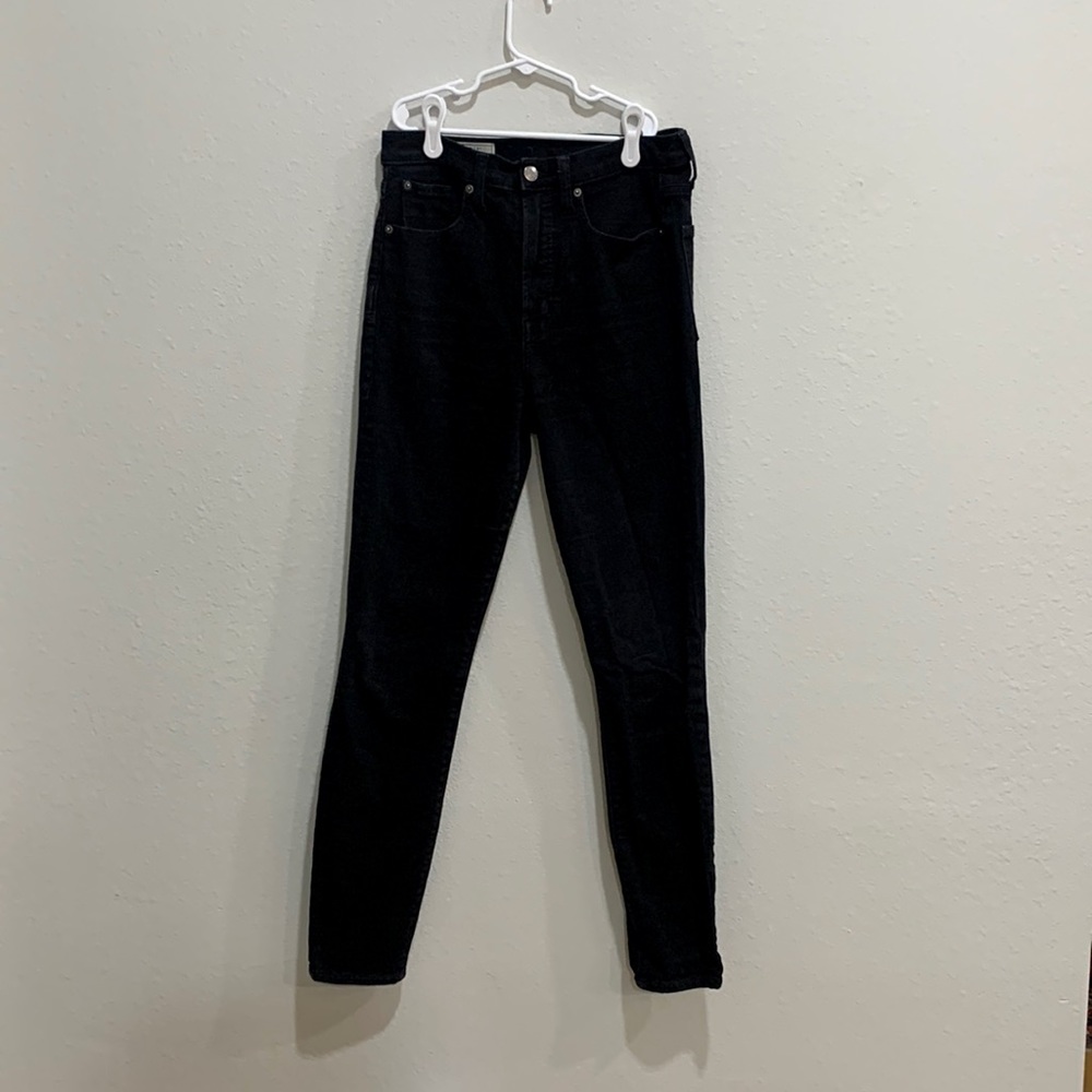 Gap Sky High Skinny Jeans in Black